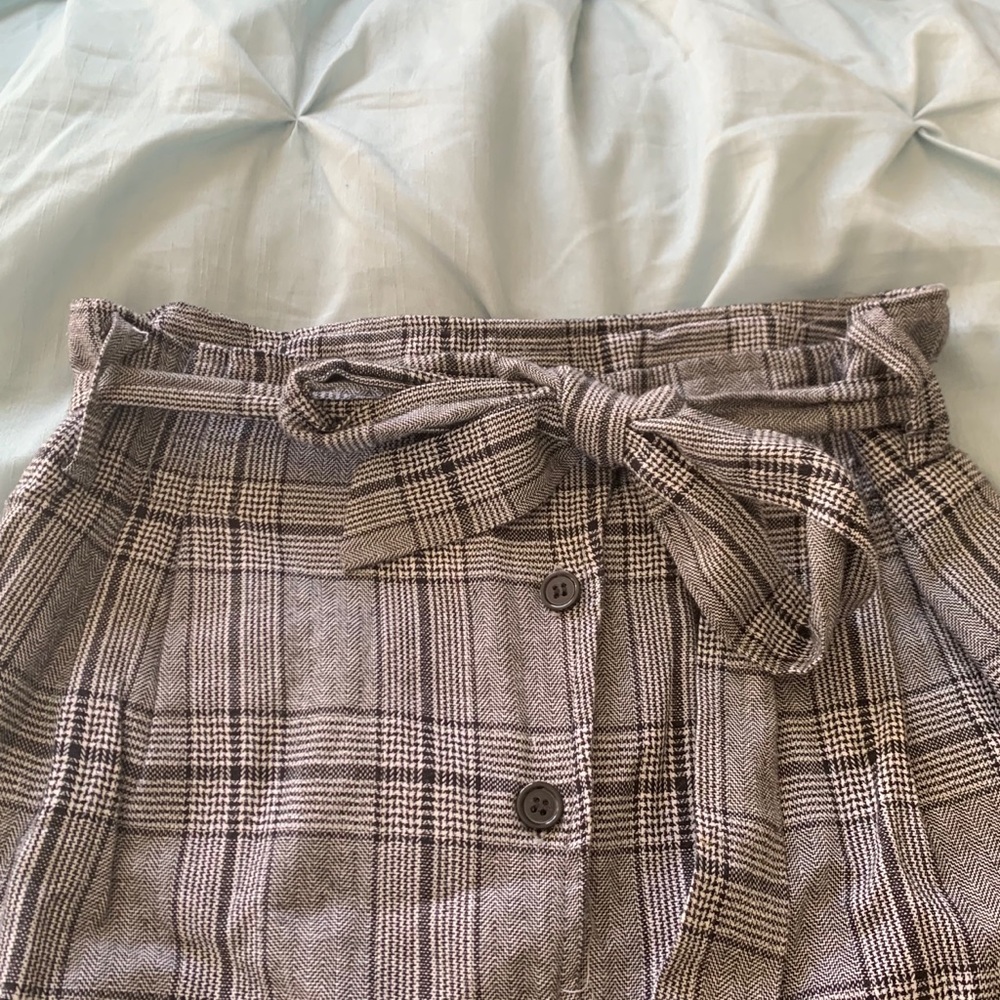 black & white plaid paper bag pants 🖤
